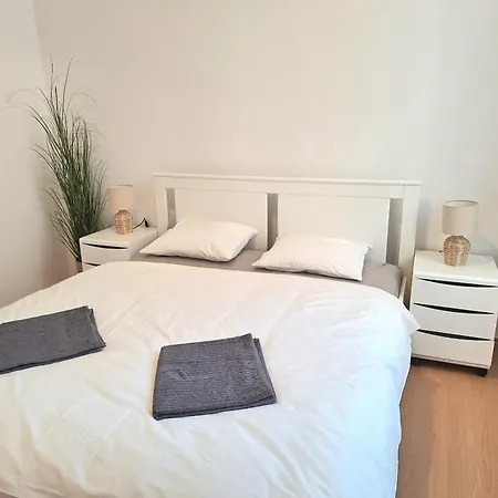 Stella - Old Town Apartment